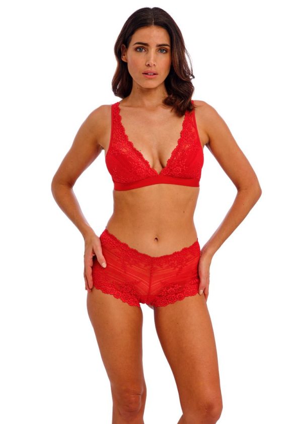 Short Embrace Lace Equestrian