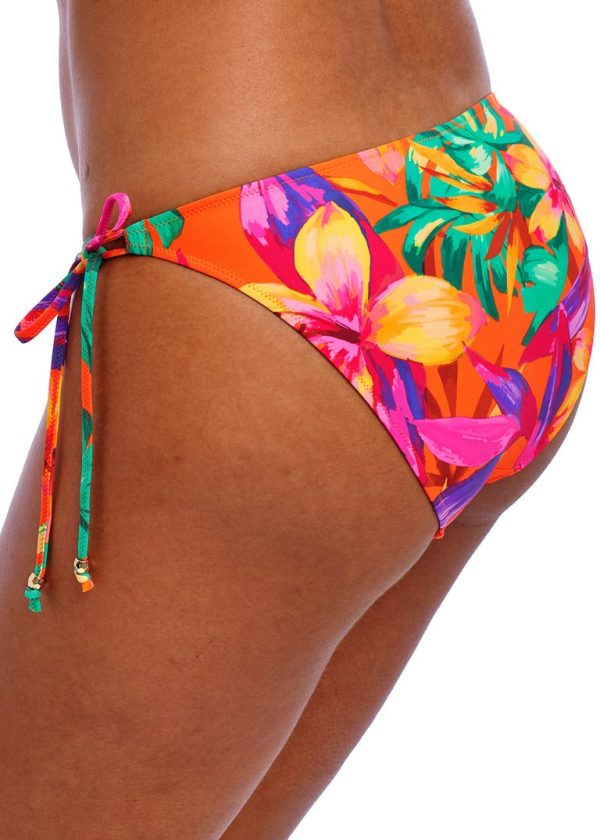 Bikini strik-slip Sun Haze Man